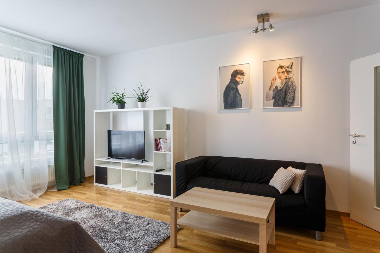 Golden Apartments Rezidence Nova Karolina オストラヴァ エクステリア 写真