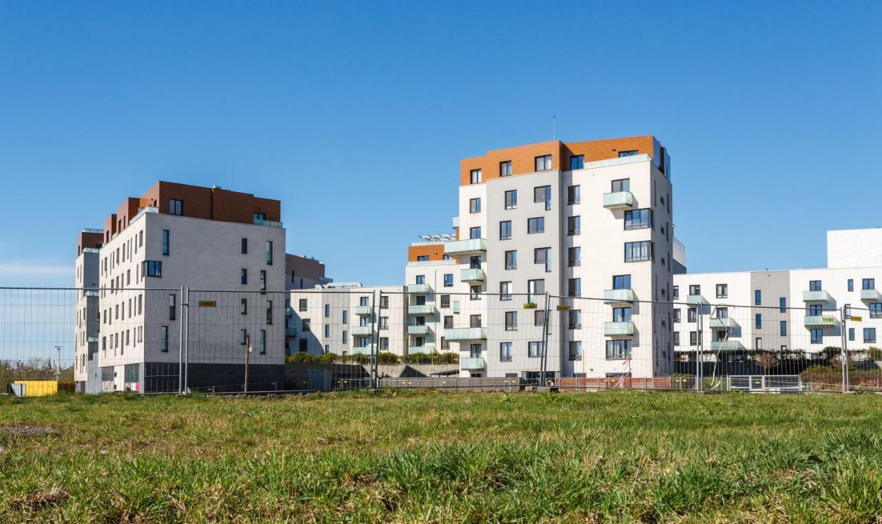 Golden Apartments Rezidence Nova Karolina オストラヴァ エクステリア 写真